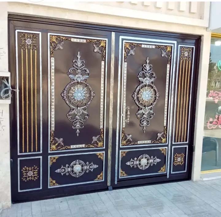 Building door painting 1